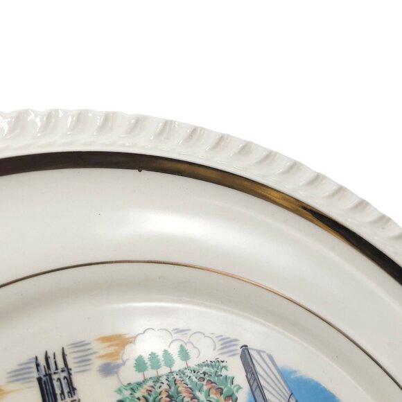 Vintage North Carolina Souvenir Plate With Gold Trim & Scenic Illustrations - Picture 8 of 10